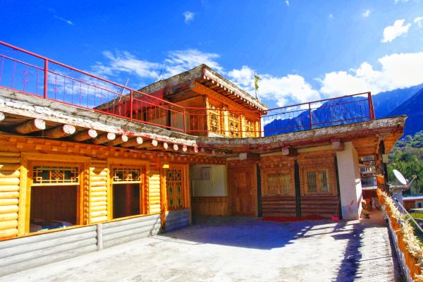 丹巴中路藏寨田园酒店