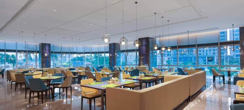 广州文冲希尔顿欢朋酒店图片