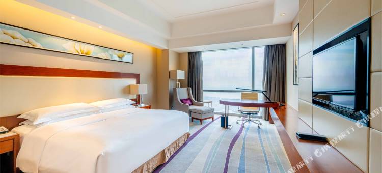 无锡太湖皇冠假日酒店图片