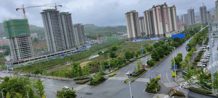 维也纳酒店(遵义桐梓高铁东站店)图片