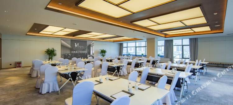 青岛西海岸城市阳台美仑酒店图片