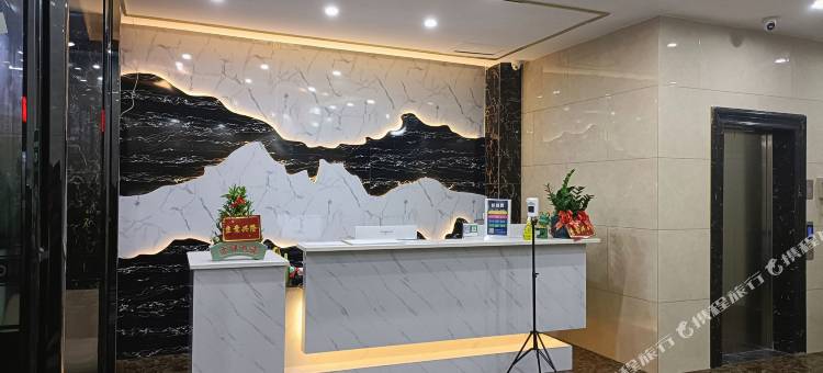 天峨英红酒店图片