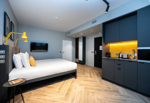 Staycity Aparthotels Paris la Defense Hotel Overview