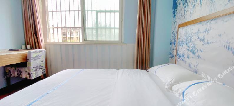 鹏福宾馆(武汉巨龙大道地铁站店)图片