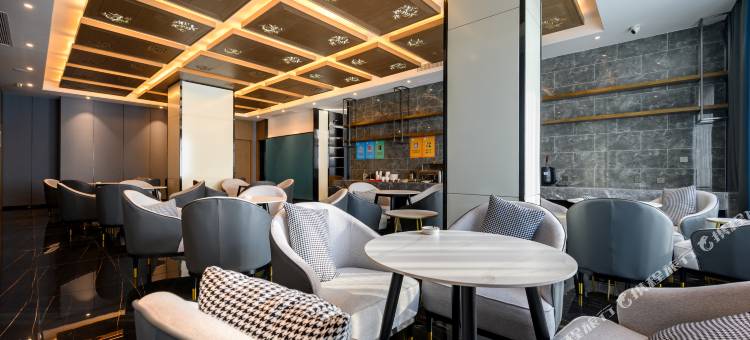 YOYO优优酒店(达州市罗浮广场火车站店)图片