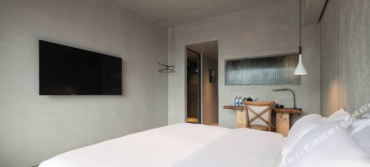 泥木·SKY CITY HOTEL(乐山高铁世豪广场店)图片