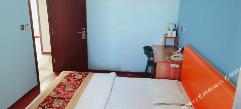 唐山逸家快捷客房图片