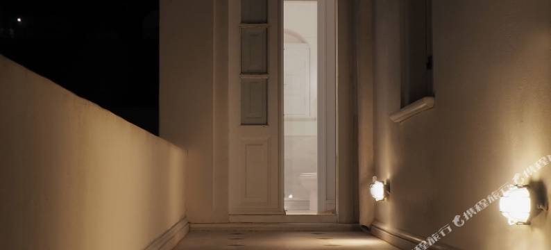 棕榈石费尼基亚圣托里尼(The Palm Rock, Finikia Santorini)图片