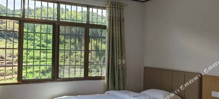 阳山第一峰欢乐农家图片