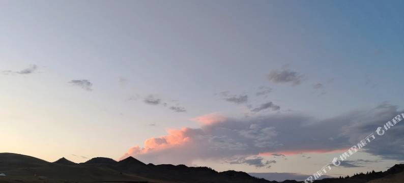 赛里木湖蓝天民宿图片