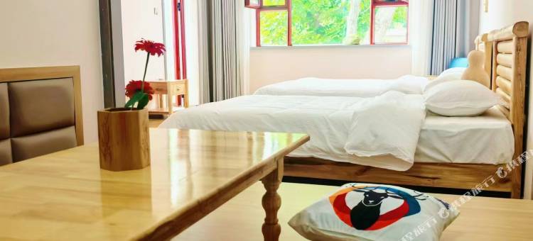 库尔德宁近水楼台·景区入口|游客中心|篝火欢歌花园民宿图片