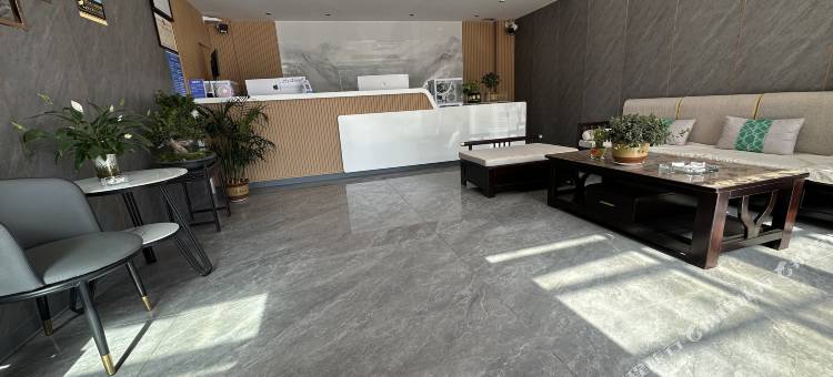 拉加洲沁酒店图片