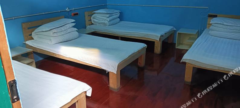 八宿磐石营青年旅舍图片