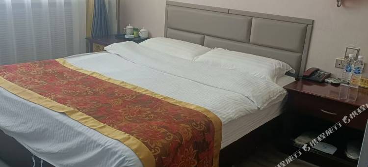 凤城鸿金门大酒店图片