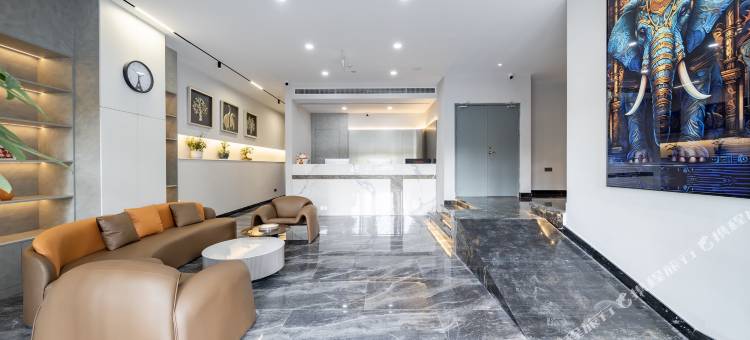 如家UP华驿精选酒店(南京江北新区铁道职业技术学院店)图片