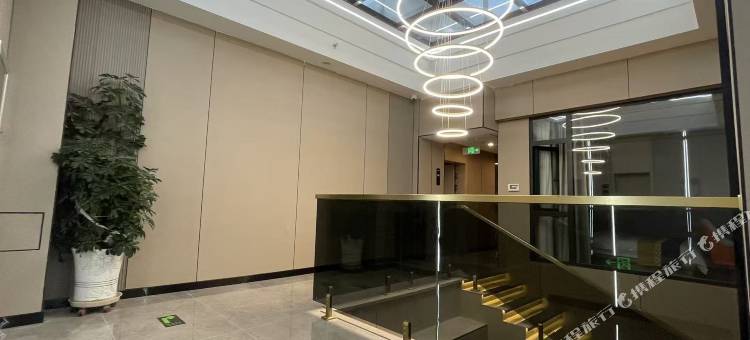 青海湖鑫源酒店图片