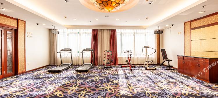 启明假日酒店(威海半月湾沙滩店)图片