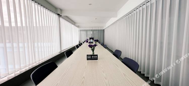 喜宝酒店(南伞口岸国门广场店)图片