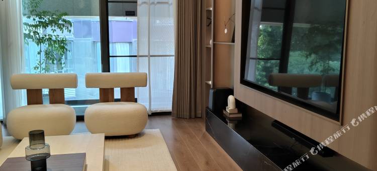 未央琚城市民宿(宜昌沿江大道天然塔店)图片