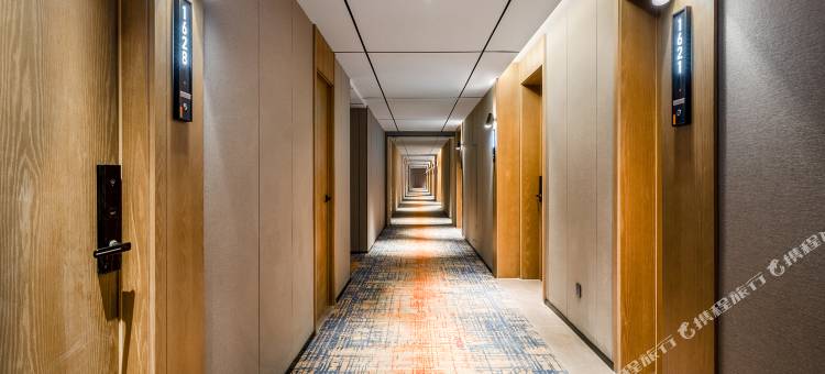 丽柏酒店(济南泉城广场趵突泉北门店)图片