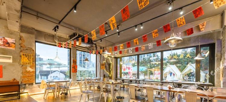 花筑·爱屿民宿(火炬八街海水浴场店)图片