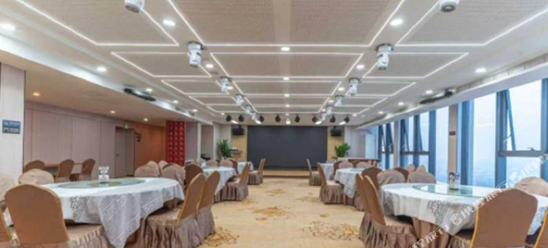 亚里酒店(南宁万达茂店)图片