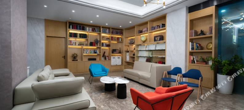 丽呈铂锐酒店(广州永庆坊上下九步行街店)图片