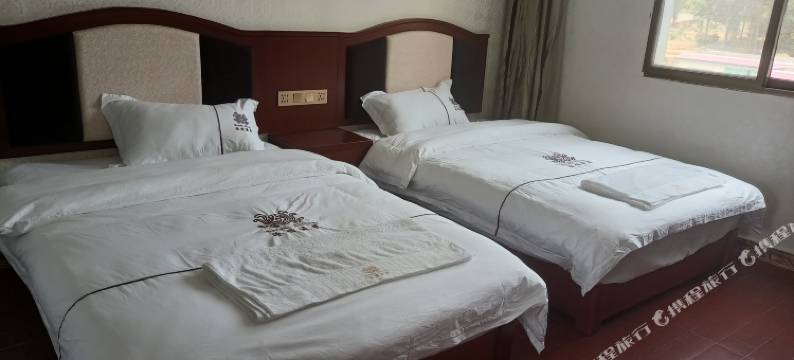 禄丰泳怡温泉酒店图片