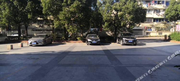 如家商旅酒店(上海宝山长临路通河新村地铁站店)图片