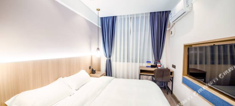 湖畔云上酒店(天全中医院店)图片