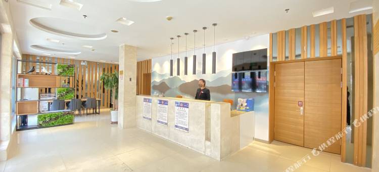 佳泰连锁商务宾馆(辽阳火车站店)图片