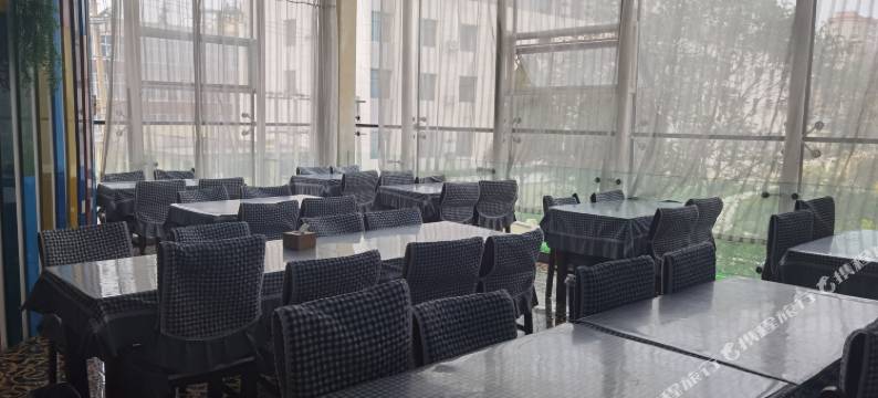 平山喜来客酒店(县政府店)图片