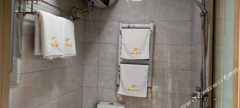 茫崖怡和宾馆(冷湖镇店)图片