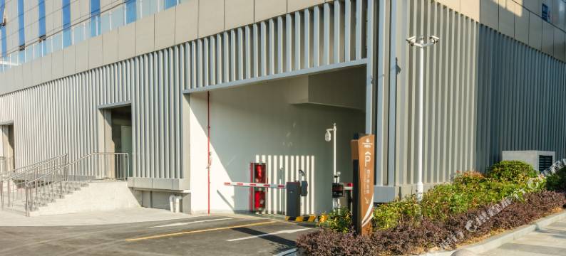 安吉斯维登度假酒店(城东美颂店)图片