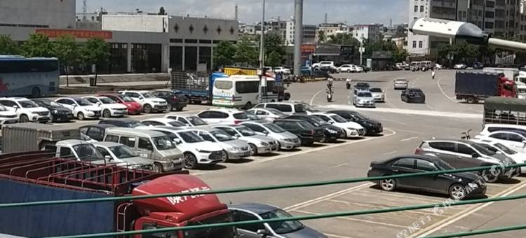 化州顺利来旅馆图片