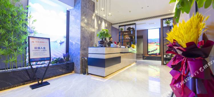 希尔曼·尊享酒店(岳阳中南市场店)图片