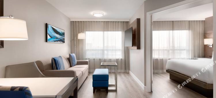 多伦多机场希尔顿安泊套房酒店(Embassy Suites by Hilton Toronto Airport)图片