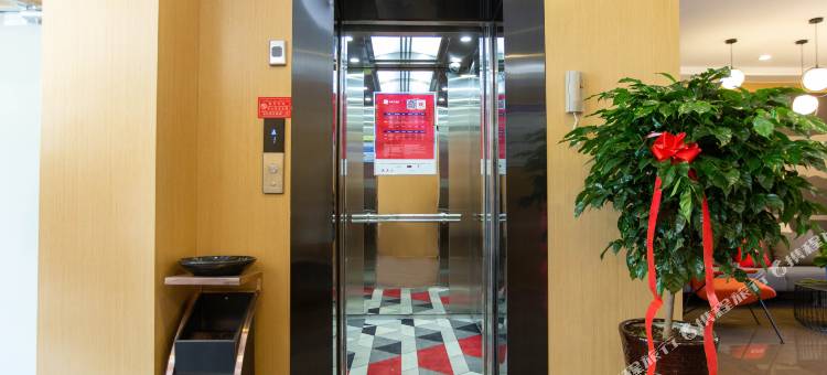 尚客优酒店(阜康有色苑店)图片