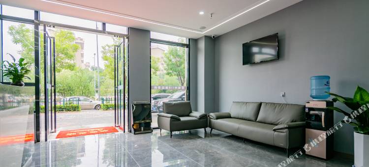 都市118精选酒店(北郊大学城景家堡地铁站店)图片