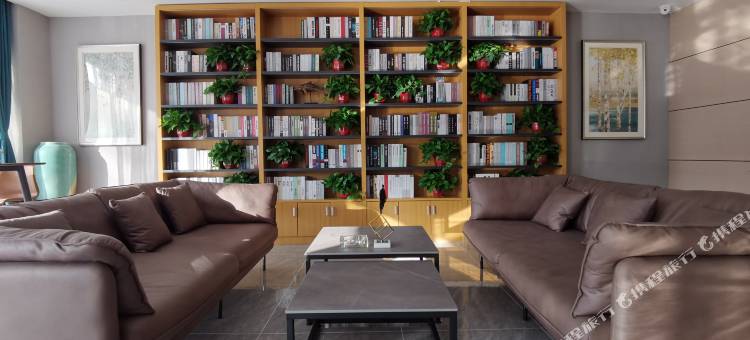 花美时酒店(泰安东平金汇商业街店)图片