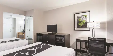 普蘭特西南第六大街拉昆塔温德姆套房酒店
