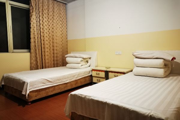 选择房间开业:2004对于想要捕捉临海城市风采的旅客来说,荣欣小宾馆是