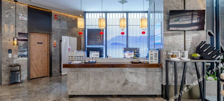 艺龙瑞云酒店(阜阳师范大学商厦时代广场店)图片