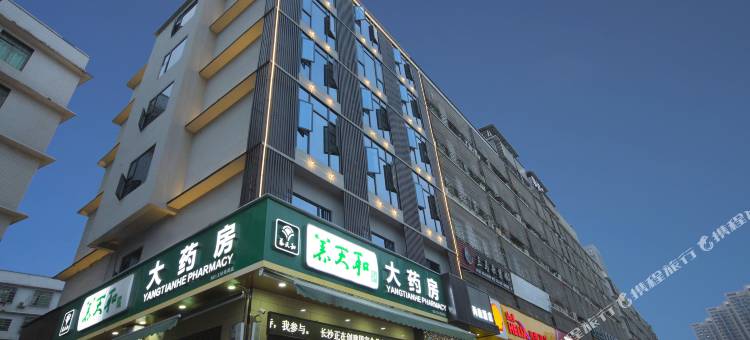 长沙尚韵酒店(月亮岛湘江新城地铁站店)图片
