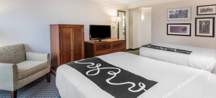 圣安东尼奥河滨步道拉昆塔温德姆套房酒店(La Quinta Inn & Suites by Wyndham San Antonio Riverwalk)图片