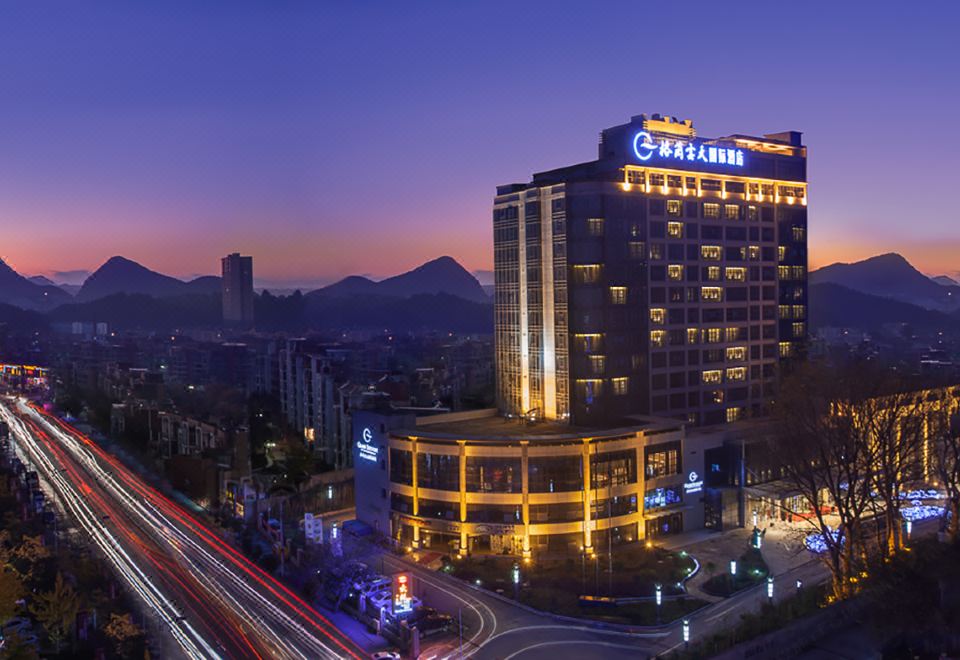 Grand Skylight International Hotel Guiyang (Zhujiang Road Metro Station) Photo 2