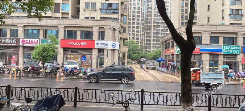 杭州霞华酒店图片