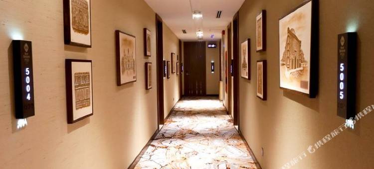 贝斯特韦斯特普拉斯跑道酒店(Best Western PLUS Runway)图片