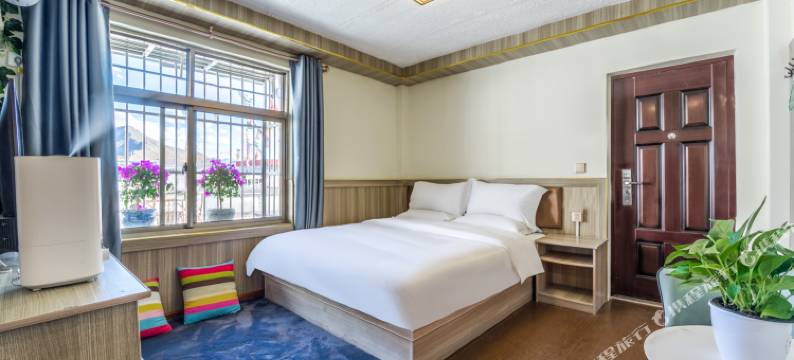 拉萨倾城观景酒店(布达拉宫店)图片