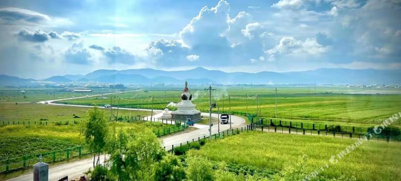 香格里拉市天空之际庄园图片